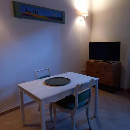 Le Di Domenico: Alda Apartment Nocera Umbra